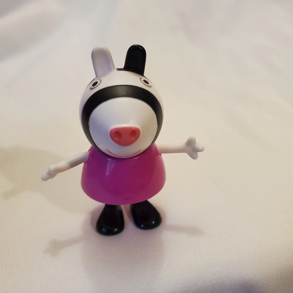 Peppa Pig Zebra Character Toy Figure Pink Dress Toddler Kids‎ Playtime Fun